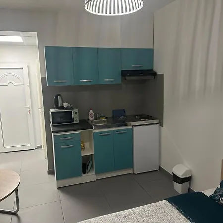Elevenstar * Aubervilliers